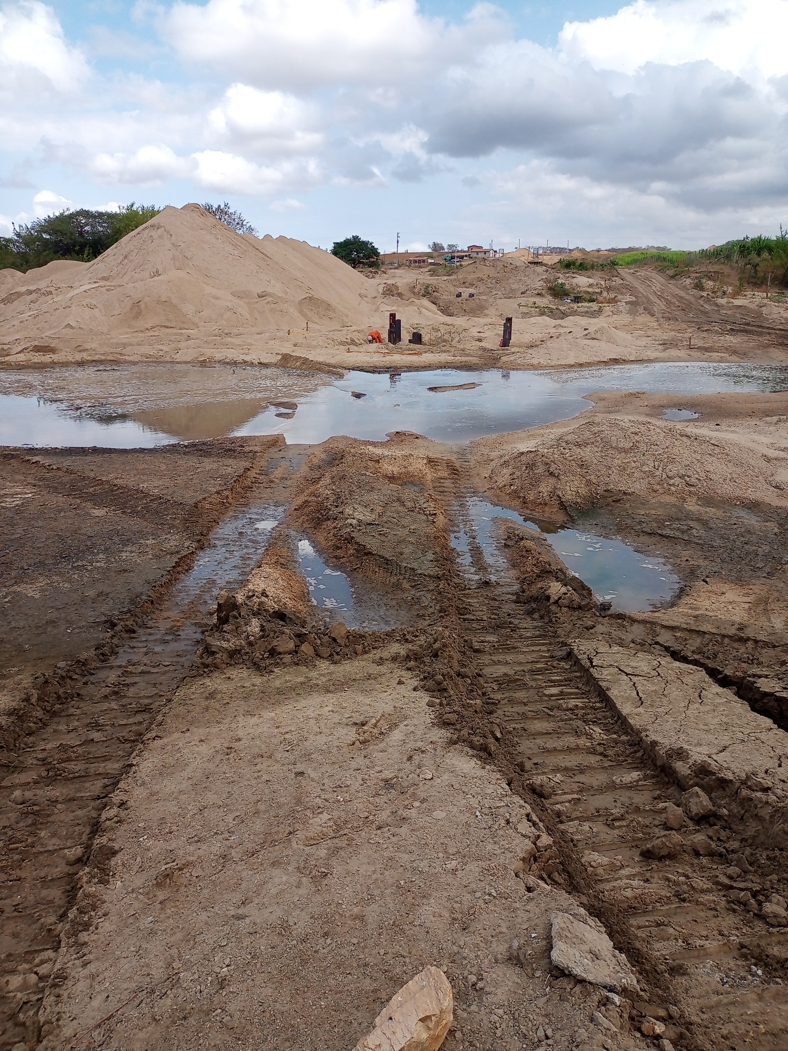 OBRA, PONTE SOBRE RIO BANANUIU